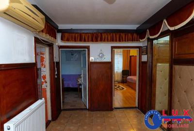 ID 6066 Casa de tip P+1+M - Zona Alexandru cel Bun - 1