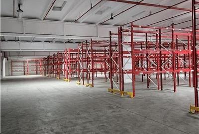 Spatiu Industrial - 3500 mp - Logistica - Productie - Depozitare - 6