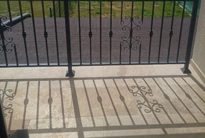 Jumătate de duplex de vanzare situat in Remetea Mare , 132 mp utili, 4 camere, m Jumătate de duplex de vanzare situat in Remetea Mare , 132 mp utili, 4 camere, m - 5