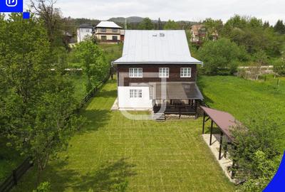 Casă individuală cu 7 camere cu Teren 700 Mp în Central - 3