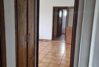 APARTAMENT DE VANZARE CU 3 CAMERE LA 5 CALARASI - 9