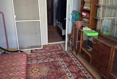 Apartament 4 camere, 80 mp, decomandat, vedere Calea Calarasilor. - 4