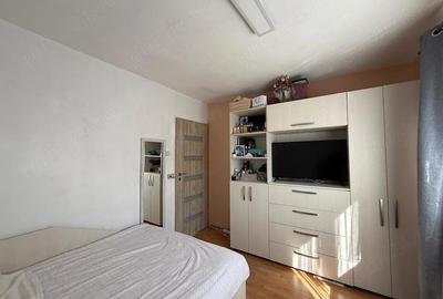 Apartament cu 2 camere semidecomandat, mobilat în Girocului - 2