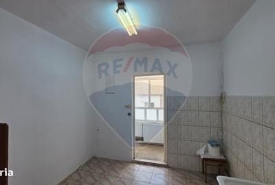 Apartament cu 2 camere decomandat în Sebeș - 8