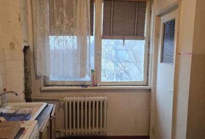 Apartament cu 3 camere semidecomandat în Hipodrom - 6