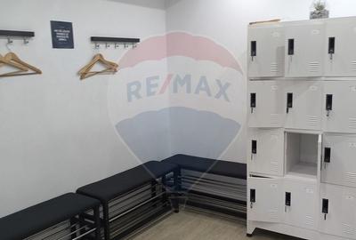 Spațiu comercial, de 202.35000610352 mp, în Central - 24