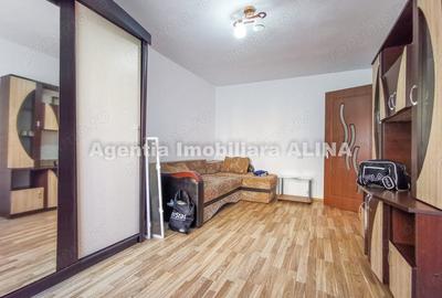 Garsonieră semidecomandată în Micro 15 - 13