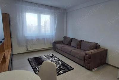 Garsonieră decomandată în Tractorul - 8