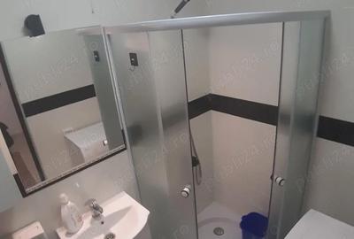 Garsonieră decomandată în Central - 7