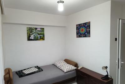 Apartament cu 2 camere decomandat, mobilat în Faleza Nord - 1