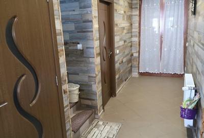 Casă individuală cu 6 camere cu Canalizare în Periferie - 10