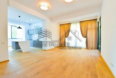 Apartament cu 3 camere decomandat în Herăstrău