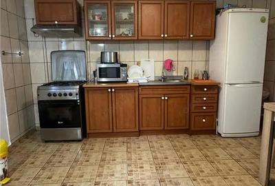 Casă cu 6 camere cu Teren 645 Mp în Unirea - 1