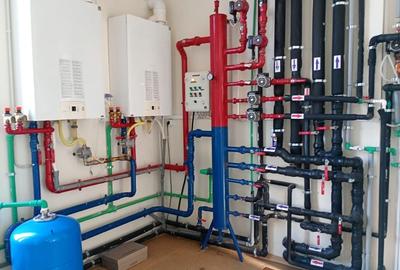 Casă cu 4 camere cu Canalizare în Central - 6