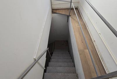 Casă cu 11 camere cu Canalizare în Ultracentral - 25
