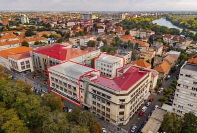 Spațiu comercial, de 4,602 mp, în Ultracentral - 18