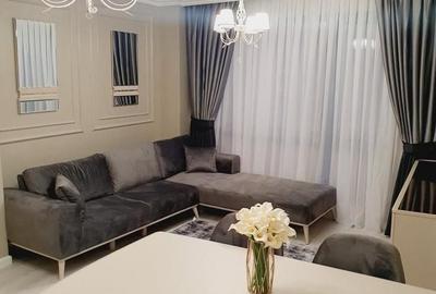 Apartament cu 2 camere semidecomandat, mobilat în Calea Călărașilor