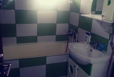 Propietar,inchirez apartament 2 camere LUX tg Jiu,aproape de centru - 1