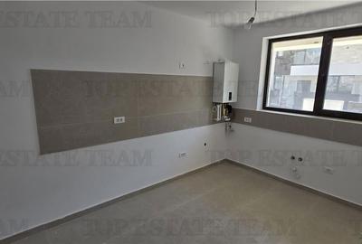 Casă cu 4 camere în Central - 9