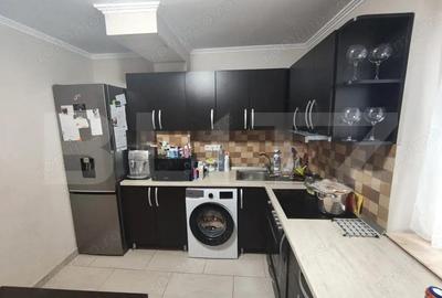 Apartament cu 4 camere decomandat în Decebal - 17