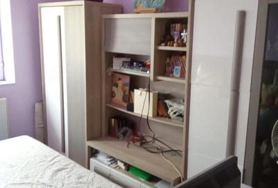 Apartament cu 2 camere semidecomandat în Micro 9