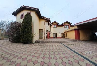 Casă cu 5 camere cu Teren 1049 Mp în Dumbrăvița