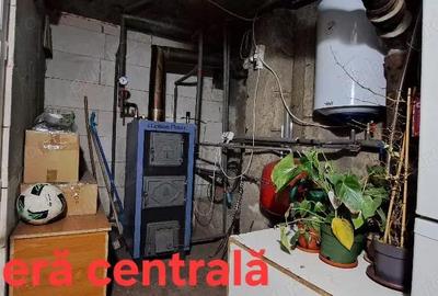 Apartament cu 3 camere decomandat în Central - 1