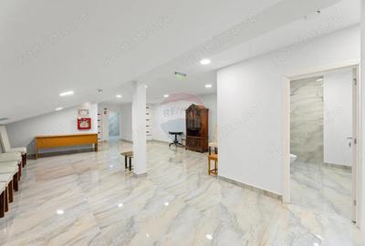 Spa?iu comercial de inchiriat la mansarda - 1