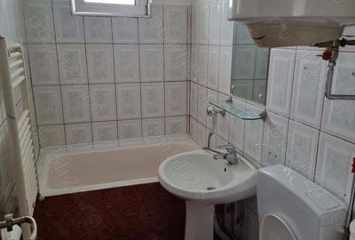 Apartament central de inchiriat in One?ti - 7