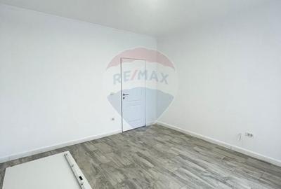 Casa / Spatiu comercial cu 6 camere de inchiriat in zona centrala Casa / Spatiu comercial cu 6 camere de inchiriat in zona centrala - 7