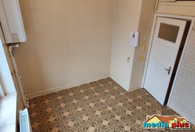 De vânzare apartament 2 camere decomandat – zona centrală, str. Domnească - 4