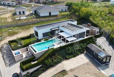 Casa superba cu piscina, jacuzi, garaj dublu, BLAJ