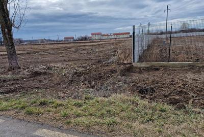 Ciolpani adiacent DN1 teren 12800 mp parcelabil toate uti... - 2