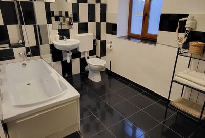 Apartament semidecomandat în Centrul Istoric - 3
