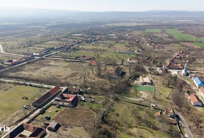 Casă cu 4 camere în Jupani - 9