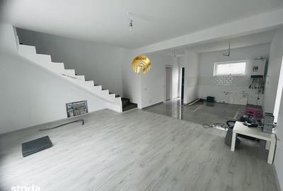 Casă cu 4 camere cu Teren 200 Mp în Central - 3