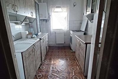 Apartament cu 2 camere decomandat în Orizont - 2