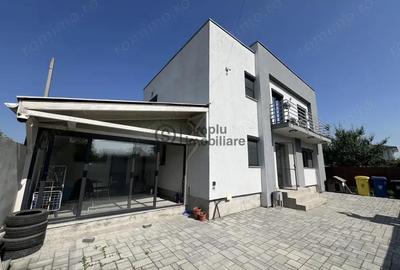 Casa Moderna 3 camere Str. Fulger