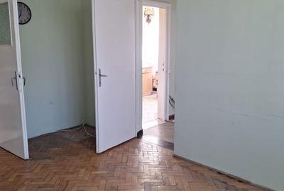 Apartament cu 3 camere decomandat în Ocna Dejului - 12