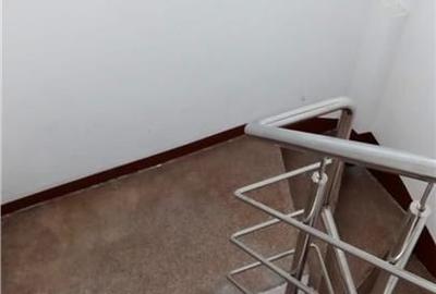 Casa 6 camere de inchiriat , activitate comerciala sau office , parcare, curte, - 19