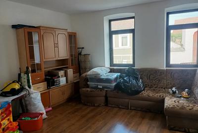 Inchiriez Proprietate la Munte - 3