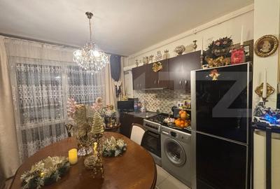 Apartament 3 camere, 75 mp, zona Isu Apartament 3 camere, 75 mp, zona Isu - 3