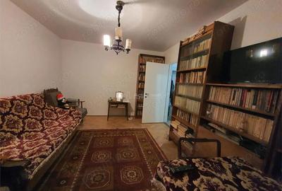 Apartament 2 decomandat, etaj 2, mobilat, utilat - Calea Bucuresti - Posta Apartament 2 decomandat, etaj 2, mobilat, utilat - Calea Bucuresti - Posta - 5