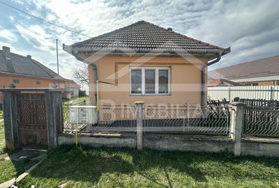 Casă cu 4 camere cu Canalizare în Sântana de Mureș - 3