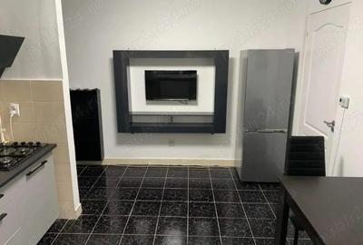 Garsonieră decomandată în Central - 7