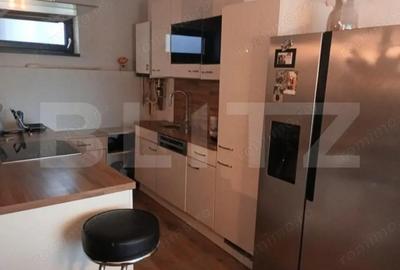 Casa de vanzare, 3 camere, 106 mp + 691 mp teren, zona linistita - 3