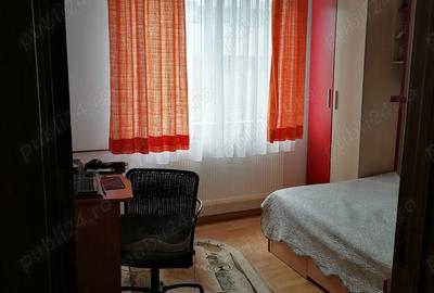 Vand sau schimb cu casa in apropierea ora?ului apartament cu 2 camere in zona Nord 57000 E - 5