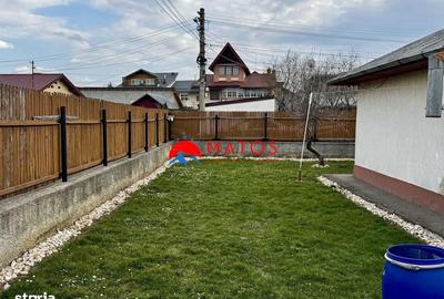 Casă cu 3 camere decomandat cu Teren 481 Mp în Cuza - 12