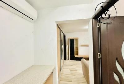 Apartament cu 2 camere semidecomandat, mobilat în P-ța Victoriei - 2