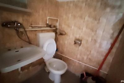 Complex studen?esc,etaj 3 , garsoniera - 2